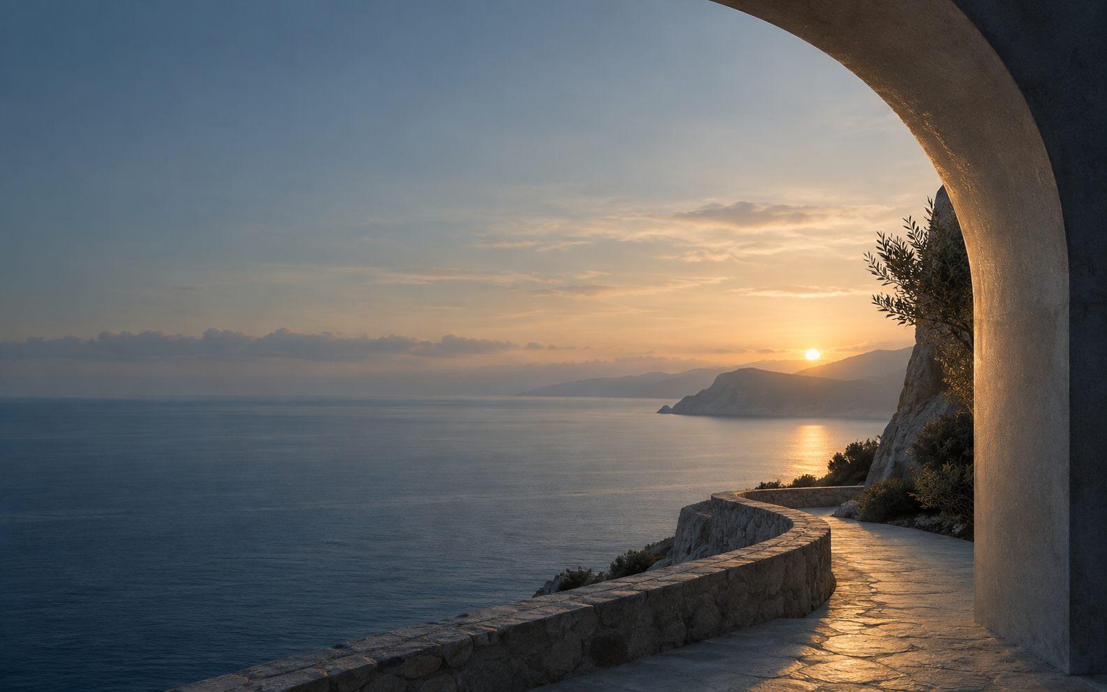 Un sendero junto al mar conduce hacia la luz del amanecer